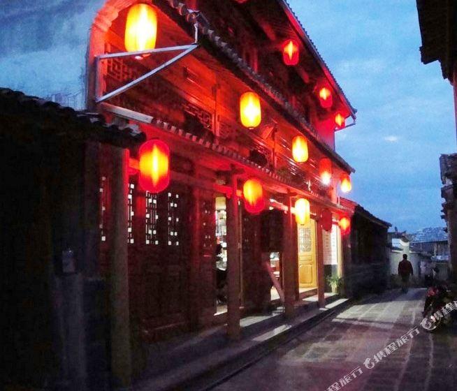 我qq登录pubg却显示该应用非官方正版,请去应用宝下载,然后我又下了一遍qq还是这样,怎么办?-专业问答平台